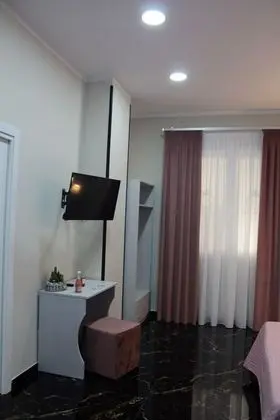 Deluxe Tek Büyük Yataklı Oda, 1 Yatak Odası, Avlu Manzaralı, Zemin Kat