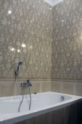 Deluxe Tek Büyük Yataklı Oda, 1 Yatak Odası, Avlu Manzaralı, Zemin Kat