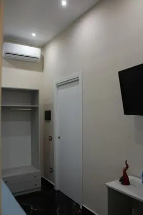 Deluxe Tek Büyük Yataklı Oda, 1 Yatak Odası, Avlu Manzaralı, Zemin Kat