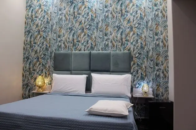 Deluxe Tek Büyük Yataklı Oda, 1 Yatak Odası, Avlu Manzaralı, Zemin Kat