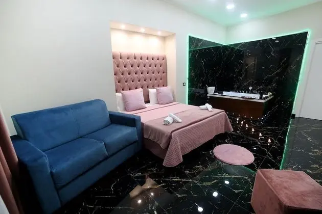 Deluxe Tek Büyük Yataklı Oda, 1 Yatak Odası, Avlu Manzaralı, Zemin Kat