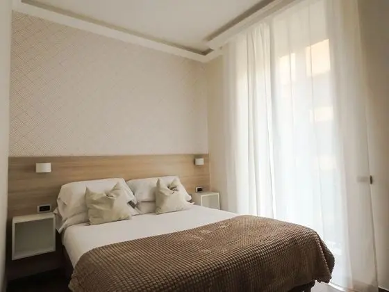 Deluxe Tek Büyük veya İki Ayrı Yataklı Oda