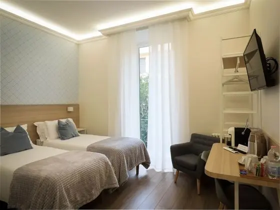 Deluxe Tek Büyük veya İki Ayrı Yataklı Oda