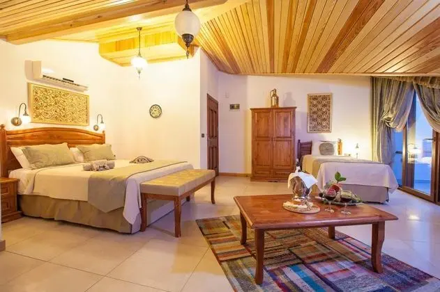 Çatı Katı Deluxe Oda, Deniz Manzaralı