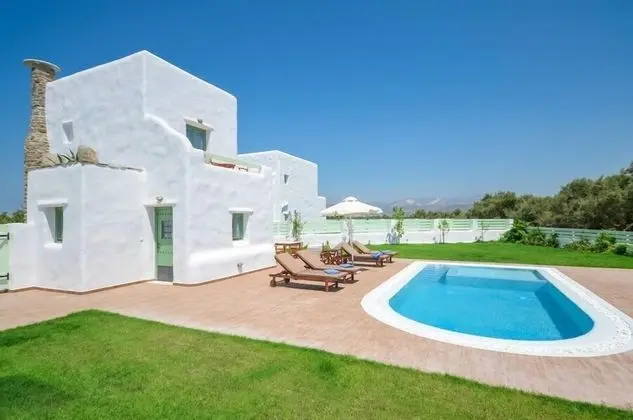Superior Villa, 2 Yatak Odası, Kişiye Özel Havuzlu
