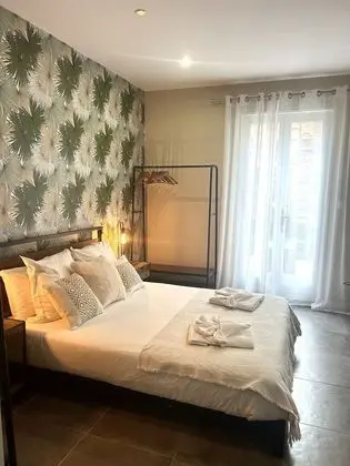 Stüdyo, Banyolu/Duşlu