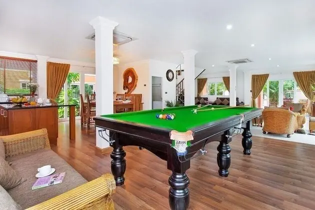 4-Bedroom Villa with Private Pool