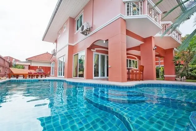 4-Bedroom Villa with Private Pool