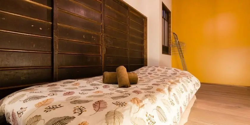 Ev (for 1 group, with island kitchen)