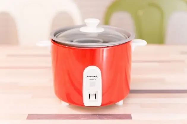 Ev (for 1 group, with island kitchen)