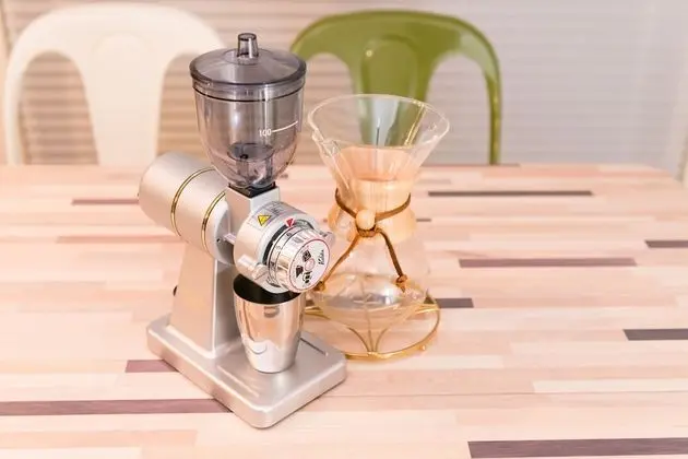 Ev (for 1 group, with island kitchen)