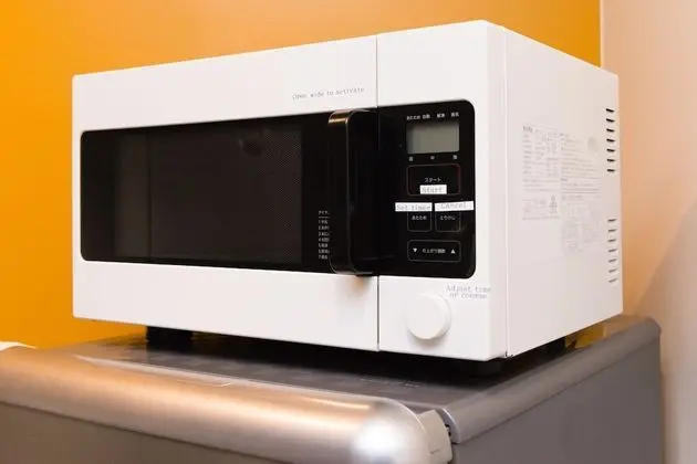 Ev (for 1 group, with island kitchen)