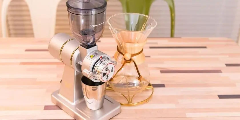 Ev (for 1 group, with island kitchen)