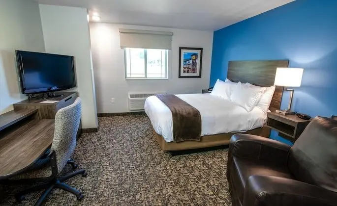 Oda, 1 Büyük (Queen) Boy Yatak (Recliner)