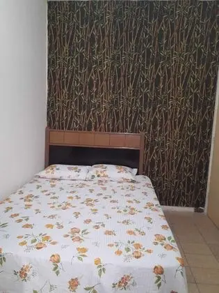 Basic Tek Büyük Yataklı Oda
