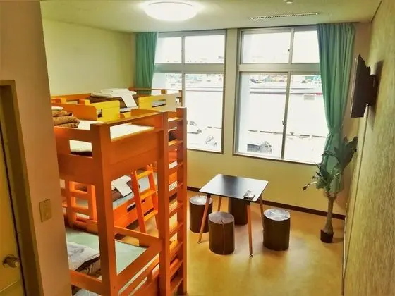 Dört Kişilik Oda, Özel Banyo, Deniz Manzaralı