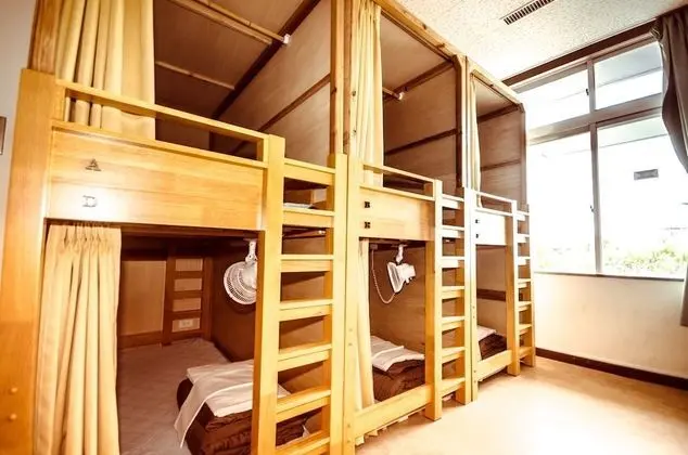 Ortak Ranzalı Oda, Sadece kadınlar için