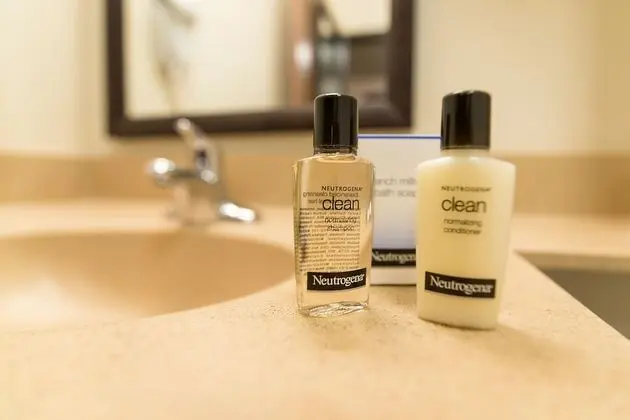Oda, 1 En Büyük (King) Boy Yatak, Engellilere Uygun (Hearing Impaired)