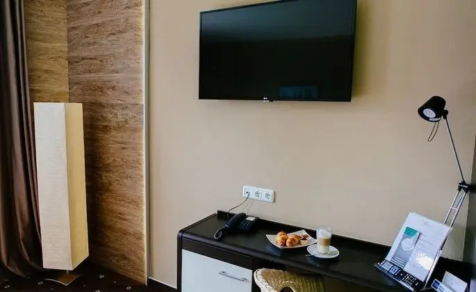 Comfort Tek Büyük Yataklı Oda