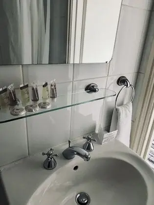 Standard Üç Kişilik Oda