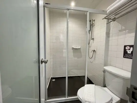 Cubic No Window, 1 Double Bed