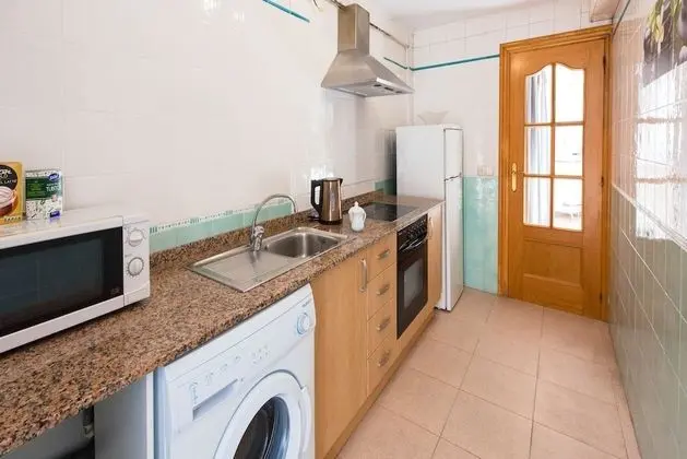 Comfort Apart Daire, 2 Yatak Odası, Mutfak, Plaj Manzaralı