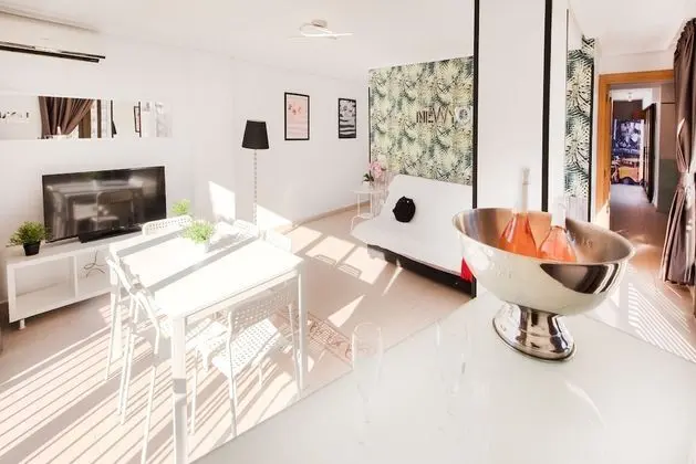 Comfort Apart Daire, 2 Yatak Odası, Mutfak, Plaj Manzaralı