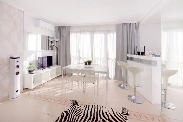 Comfort Apart Daire, 2 Yatak Odası, Mutfak, Plaj Manzaralı