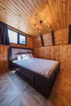 Prive House Bungalow Custom Oda