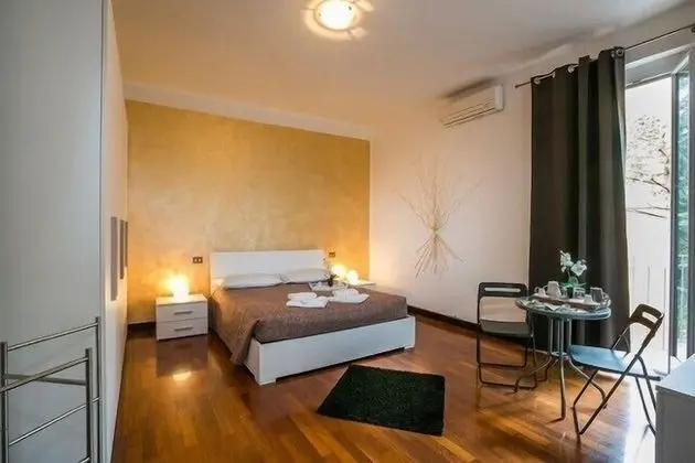 Tek Büyük Yataklı Oda, Balkon