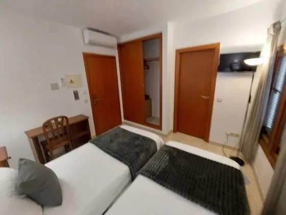 Standard Tek Büyük veya İki Ayrı Yataklı Oda