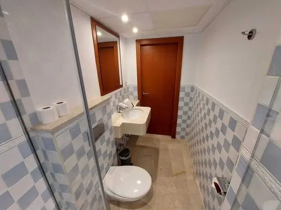 Standard Tek Büyük veya İki Ayrı Yataklı Oda