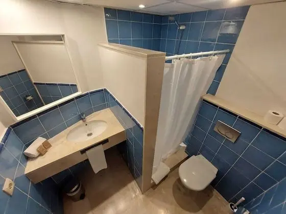 Standard Tek Büyük veya İki Ayrı Yataklı Oda