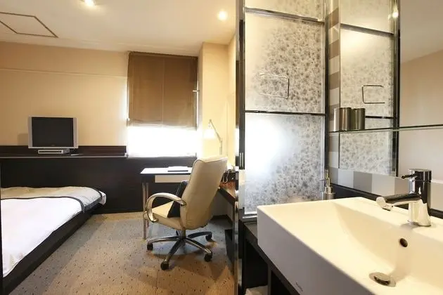 Tek Kişilik Oda, 1 Tek Kişilik XL Yatak, Sigara İçilebilir