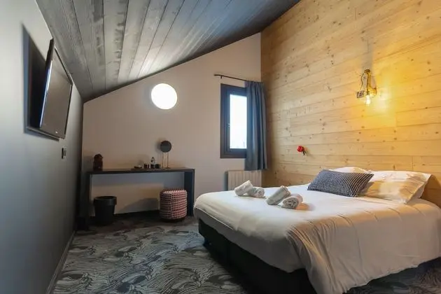 Classic Tek Büyük Yataklı Oda