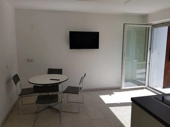 Daire, Teras, Bahçe Manzaralı (1)