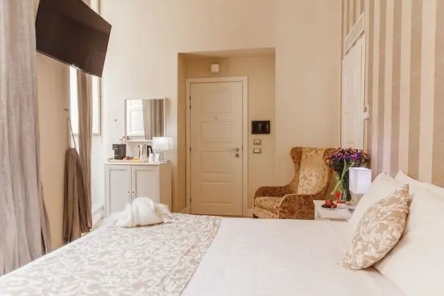 Superior Tek Büyük Yataklı Oda