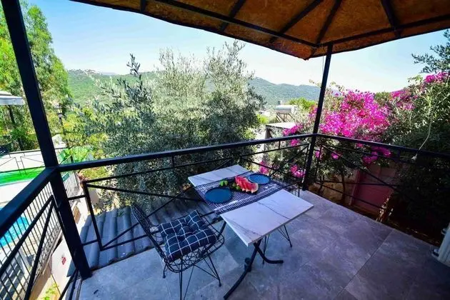 Çift Kişilik, Dağ Manzaralı, Balkonlu