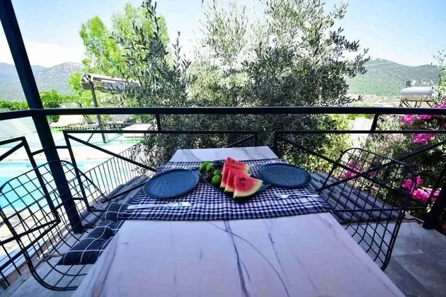 Çift Kişilik, Dağ Manzaralı, Balkonlu
