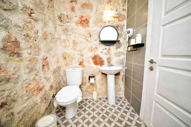 Taş Ev Suit, Bahçe Manzaralı, Verandalı