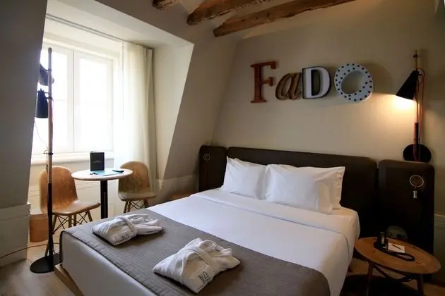 Tek Büyük Yataklı Oda (Rossio)