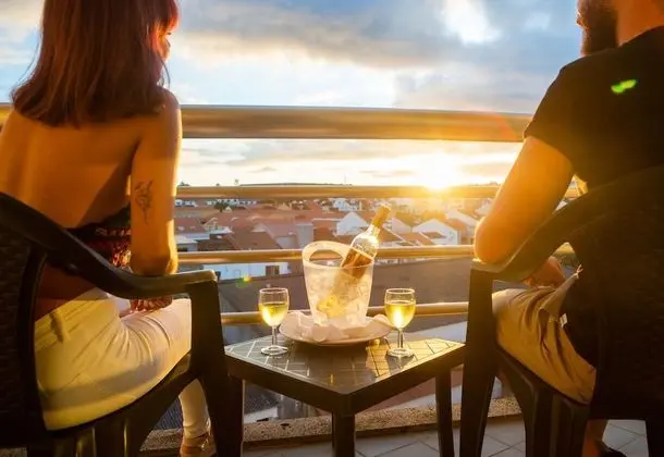 İki Ayrı Yataklı Oda, Şehir Manzaralı