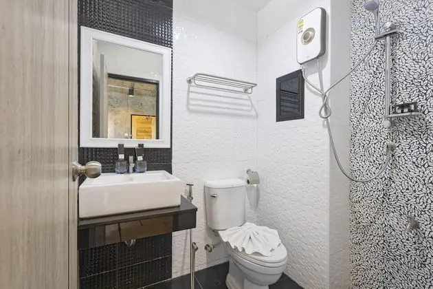 Comfort Tek Büyük Yataklı Oda