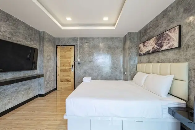 Deluxe Tek Büyük Yataklı Oda