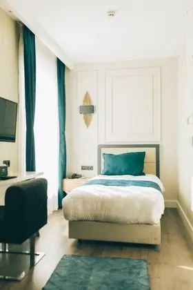 Tek Kişilik Standart Oda