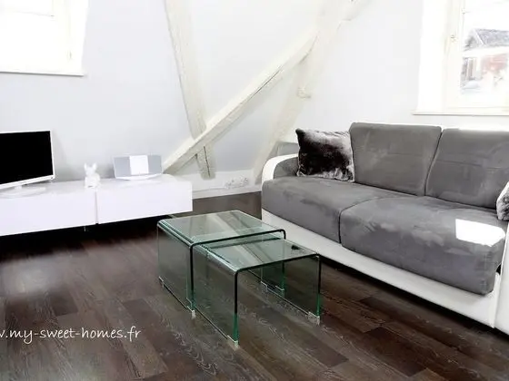 Apart Daire, Banyolu/Duşlu (Christmas Apartment)