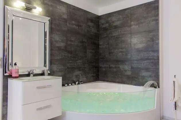 Apart Daire, Banyolu/Duşlu (Bartholdi SPA****)