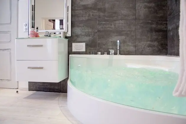 Apart Daire, Banyolu/Duşlu (Bartholdi SPA****)