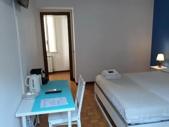 Standard Tek Büyük Yataklı Oda