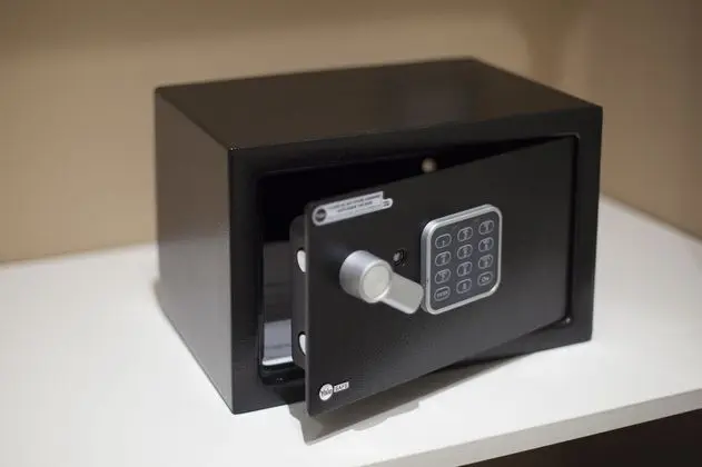 Classic Tek Büyük Yataklı Oda